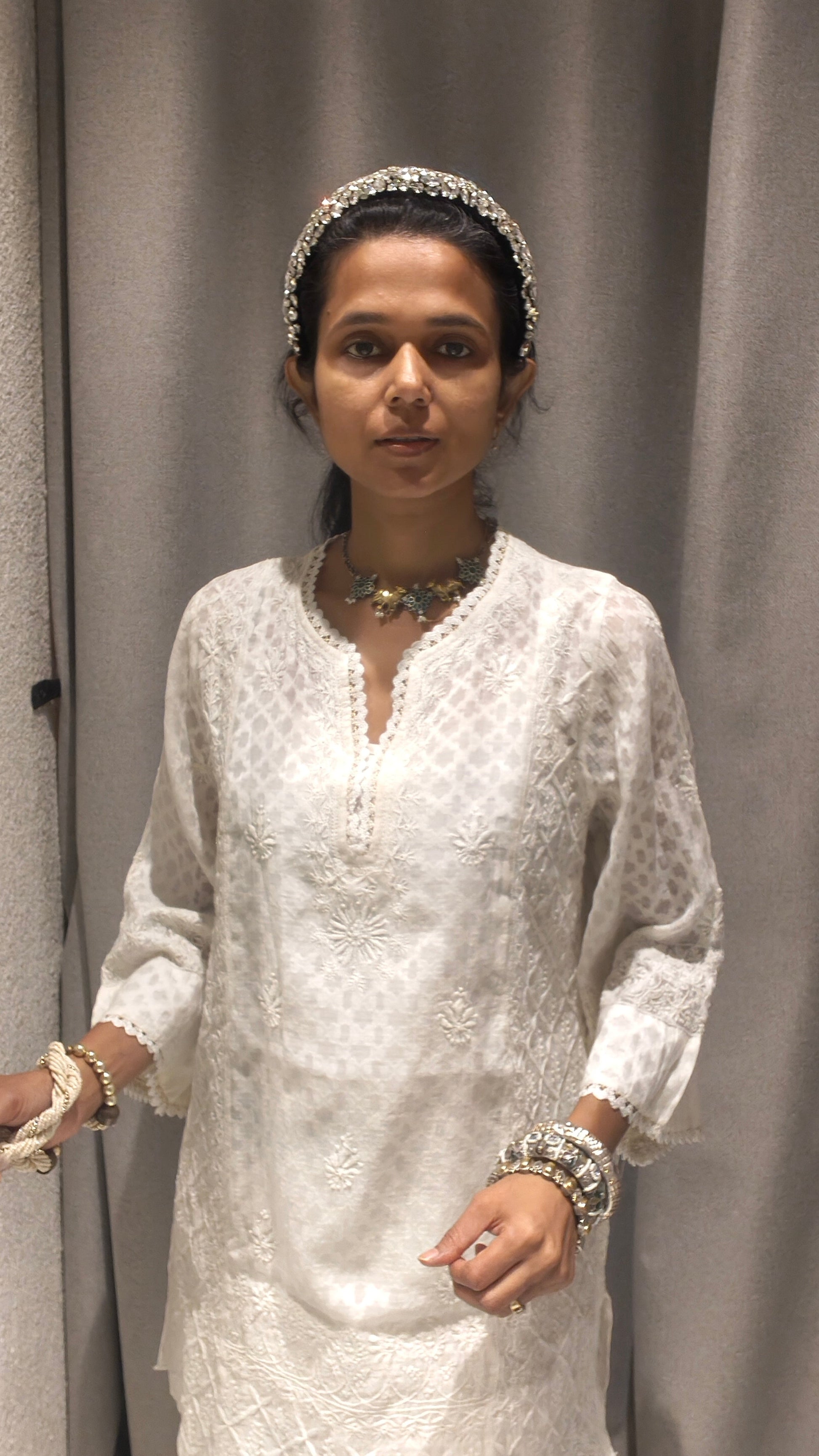 Ivory Short Kurta with Chikankari Embroidery - Kurta - PINK & RANI
